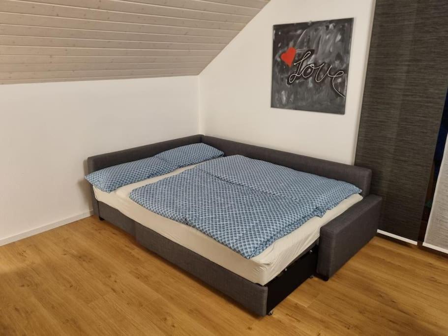 Gemuetliche Wohnung Am Waldrand Thierhaupten Bagian luar foto